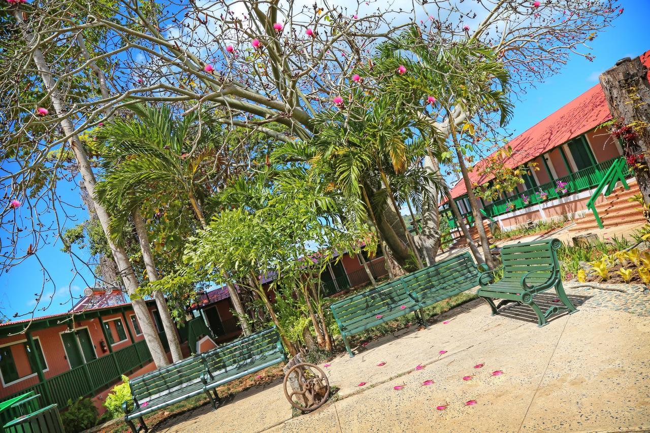 Hacienda Juanita Hotel Maricao Bagian luar foto
